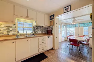 11076 100th St, Largo, FL 33773 - Photo 11