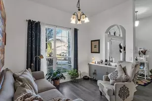 2702 Patrician Cir, Kissimmee, FL 34746 - Photo 5