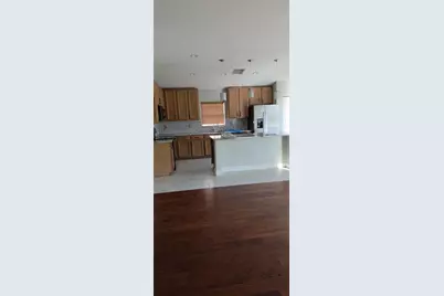 35138 Meadow Reach Drive, Zephyrhills, FL 33541 - Photo 5