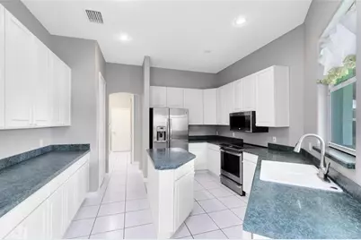 5204 Hammock Pointe Court, Saint Cloud, FL 34771 - Photo 19