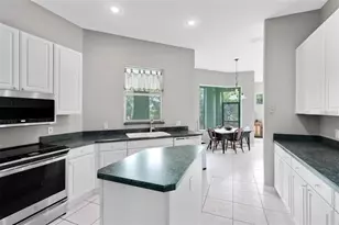 5204 Hammock Pointe Ct, Saint Cloud, FL 34771 - Photo 17