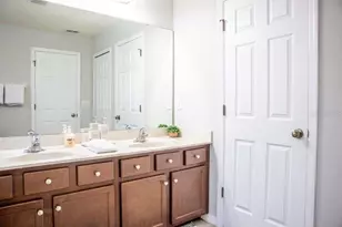 210 Las Fuentes Dr, Kissimmee, FL 34746 - Photo 61