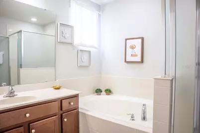 210 Las Fuentes Drive, Kissimmee, FL 34746 - Photo 31