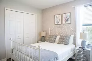 210 Las Fuentes Dr, Kissimmee, FL 34746 - Photo 21