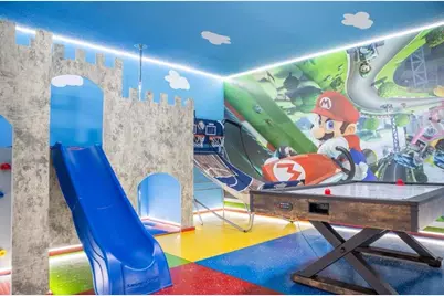 210 Las Fuentes Drive, Kissimmee, FL 34746 - Photo 15