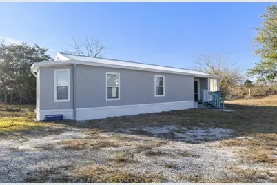 702 W Hillsboro Street, Plant City, FL 33563 - Photo 1
