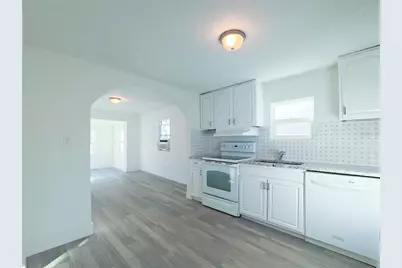 702 Hillsboro Street, Plant City, FL 33563 - Photo 5