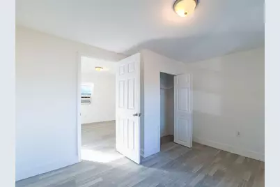 702 Hillsboro Street, Plant City, FL 33563 - Photo 7