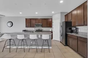 2172 Bur Oak Blvd, Saint Cloud, FL 34771 - Photo 5