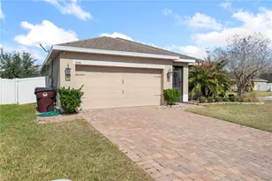 3551 Saxony Ln, Saint Cloud, FL 34772 - Photo 3