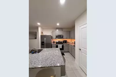 404 Preston Cove Drive, Saint Cloud, FL 34771 - Photo 9