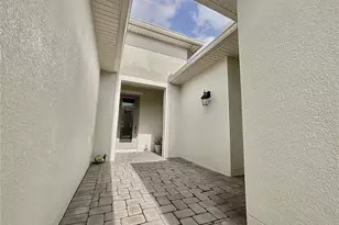 1381 Del Mar Dr, Kissimmee, FL 34759 - Photo 5