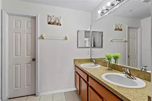 2075 Cypress Bay Blvd, Kissimmee, FL 34743 - Photo 13