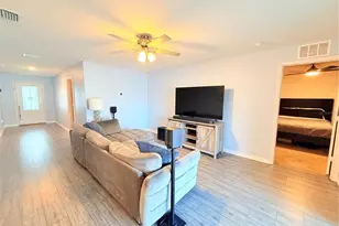 313 Camellia Ct, Poinciana, FL 34759 - Photo 7