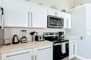 314 Lockbreeze Dr, Davenport, FL 33897 - Photo 9