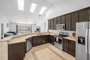 12319 Greco Dr, Orlando, FL 32824 - Photo 5