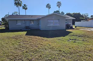 1621 17th St E, Bradenton, FL 34208 - Photo 25