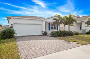 6308 Chirpine Ln, Saint Cloud, FL 34771 - Photo 3