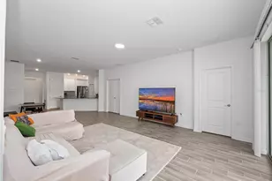 6308 Chirpine Ln, Saint Cloud, FL 34771 - Photo 13