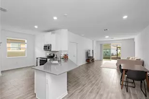 6308 Chirpine Ln, Saint Cloud, FL 34771 - Photo 9