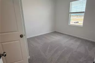 5183 Loyalty Dr, Saint Cloud, FL 34772 - Photo 9