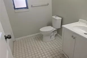 356 Montgomery Ct, Kissimmee, FL 34758 - Photo 3