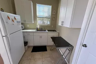 907 Girard Dr, Orlando, FL 32824 - Photo 5