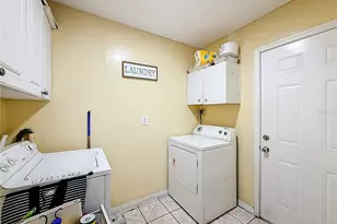 841 Atlantic Ave, Opa Locka, FL 33054 - Photo 45