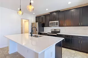 652 Samuel Pl, Davenport, FL 33837 - Photo 5