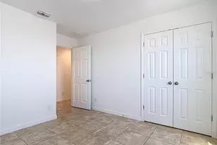 652 Samuel Pl, Davenport, FL 33837 - Photo 19