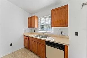 320 Clearwater Ln, Kissimmee, FL 34759 - Photo 13