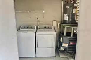 4002 Versailles Dr, Orlando, FL 32808 - Photo 15