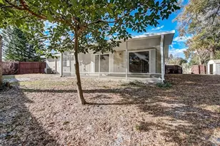 7326 Lake Floy Cir, Orlando, FL 32819 - Photo 15