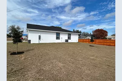 310 Gibson Avenue, Lake Wales, FL 33853 - Photo 3