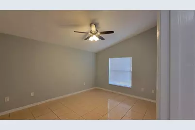 2467 Quail Run Boulevard N, Kissimmee, FL 34744 - Photo 7