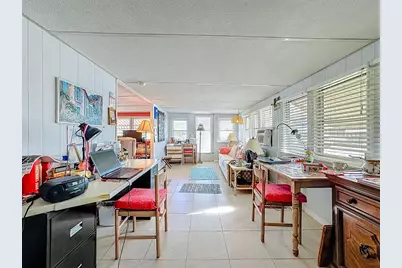 411 Tropic Drive W, Palmetto, FL 34221 - Photo 7