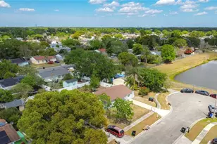 7807 Pine Hawk Ln, Orlando, FL 32822 - Photo 7