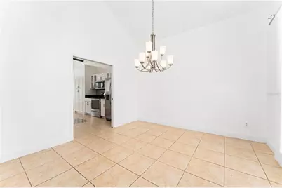 8101 Canyon Lake Circle, Orlando, FL 32835 - Photo 9