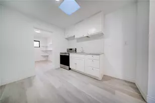 2525 Poinsetta Ave, Sanford, FL 32773 - Photo 11