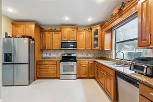 4867 Sweet Cedar Cir, Orlando, FL 32829 - Photo 11