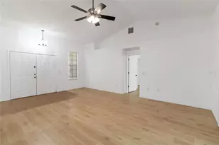 2410 Bar Lou Ct, Saint Cloud, FL 34771 - Photo 11