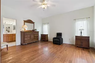 22841 Stallion Dr, Sorrento, FL 32776 - Photo 17