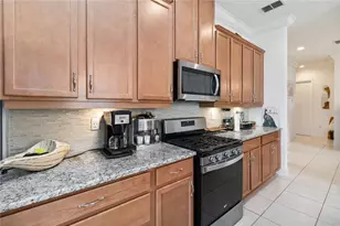 2557 Yellow Brick Rd, Saint Cloud, FL 34772 - Photo 13