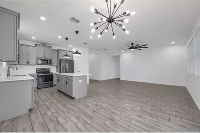 1711 Chatsworth Circle, Saint Cloud, FL 34771 - Photo 11