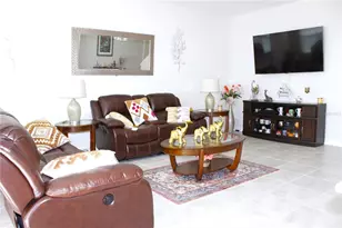 2909 Theme St, Kissimmee, FL 34746 - Photo 11