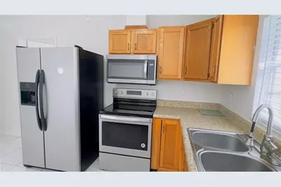 221 Chadworth Drive, Kissimmee, FL 34758 - Photo 7