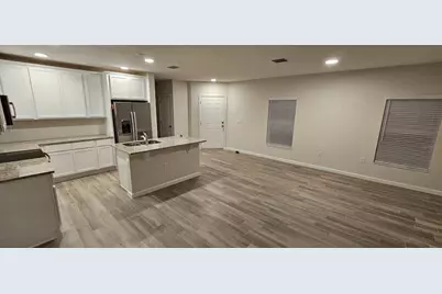 2878 Narcoossee Commons Way, Saint Cloud, FL 34771 - Photo 7