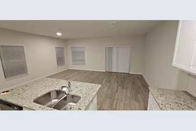 2878 Narcoossee Commons Way, Saint Cloud, FL 34771 - Photo 5