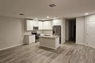 2878 Narcoossee Cmns Wy, Saint Cloud, FL 34771 - Photo 3