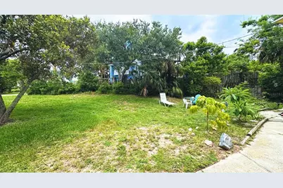 407 Poinsettia Road, Daytona Beach, FL 32118 - Photo 9